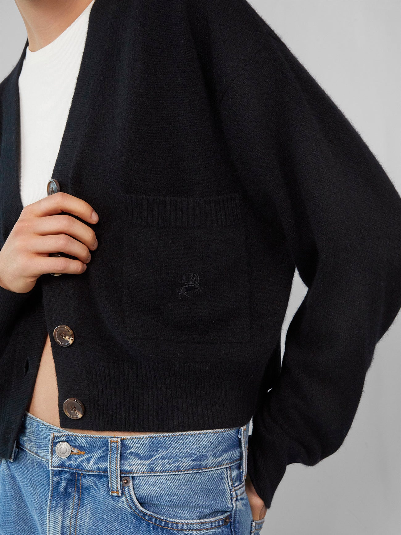 The Cashmere Cardi in Black